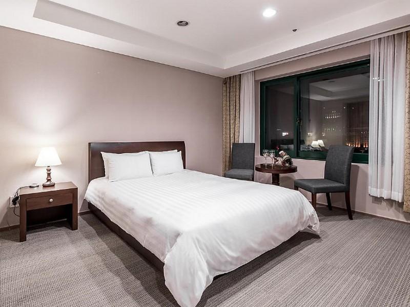 New Hilltop Hotel Сеул Екстериор снимка